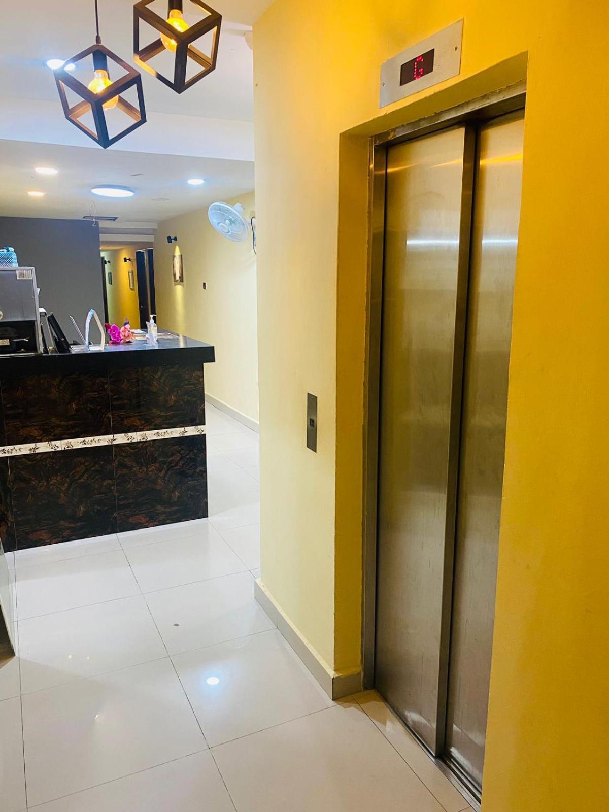 Ras Hotel Kuala Lumpur Bagian luar foto