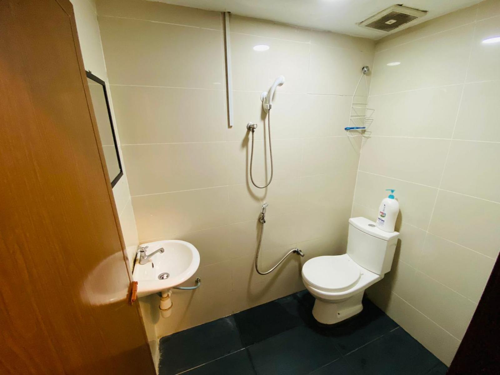 Ras Hotel Kuala Lumpur Bagian luar foto