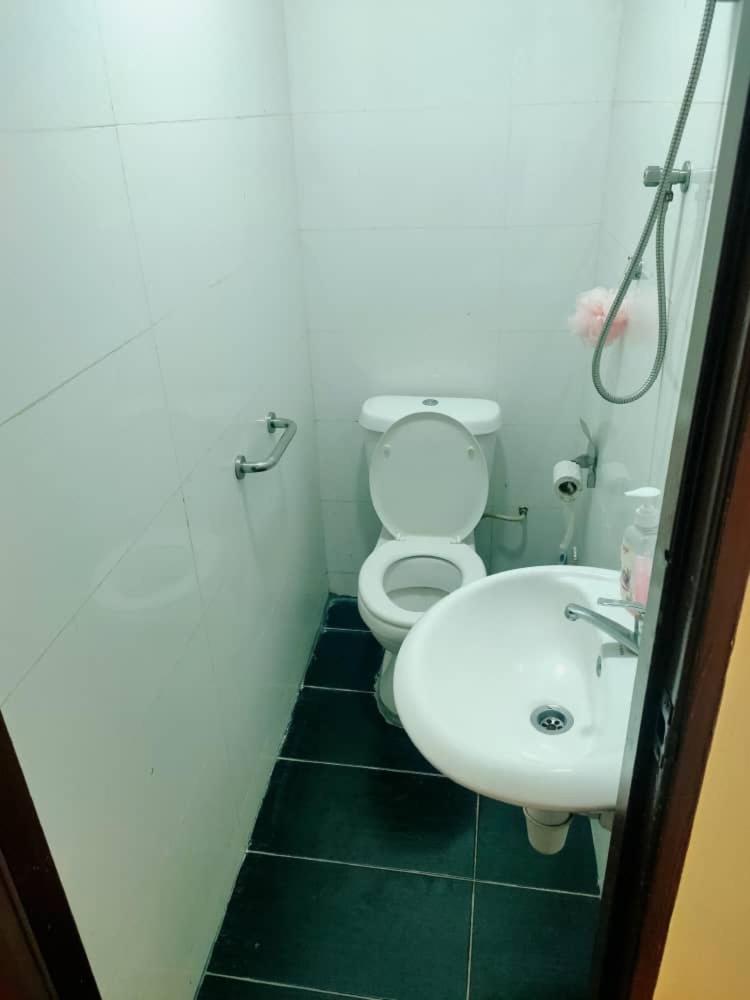 Ras Hotel Kuala Lumpur Bagian luar foto